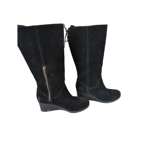 UGG Dawna Wedge Boots in size 10 - Picture 5 of 8